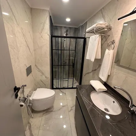 Apart Otel Questa Deluxe *